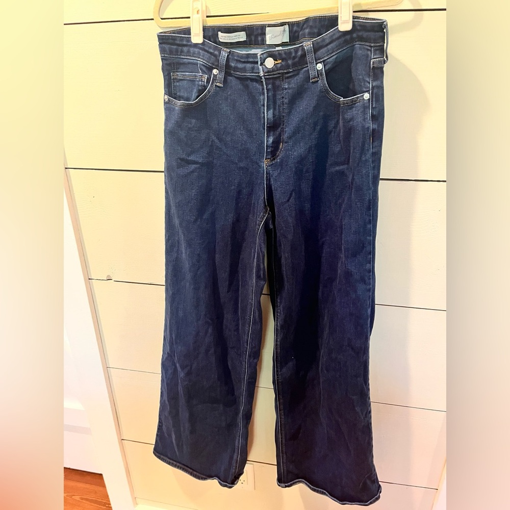 Universal Thread wide legged jeans 14 Long